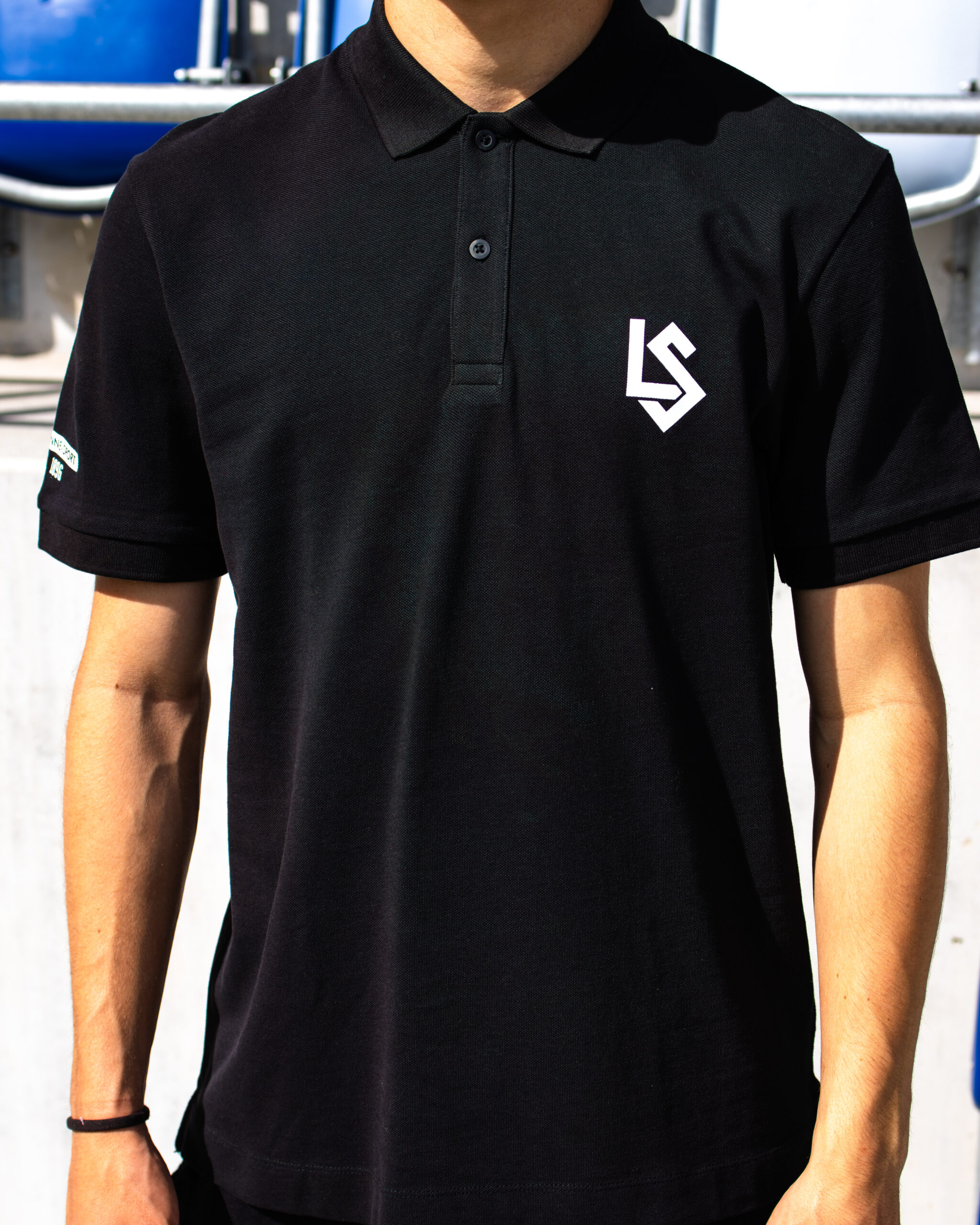 Polo noir
