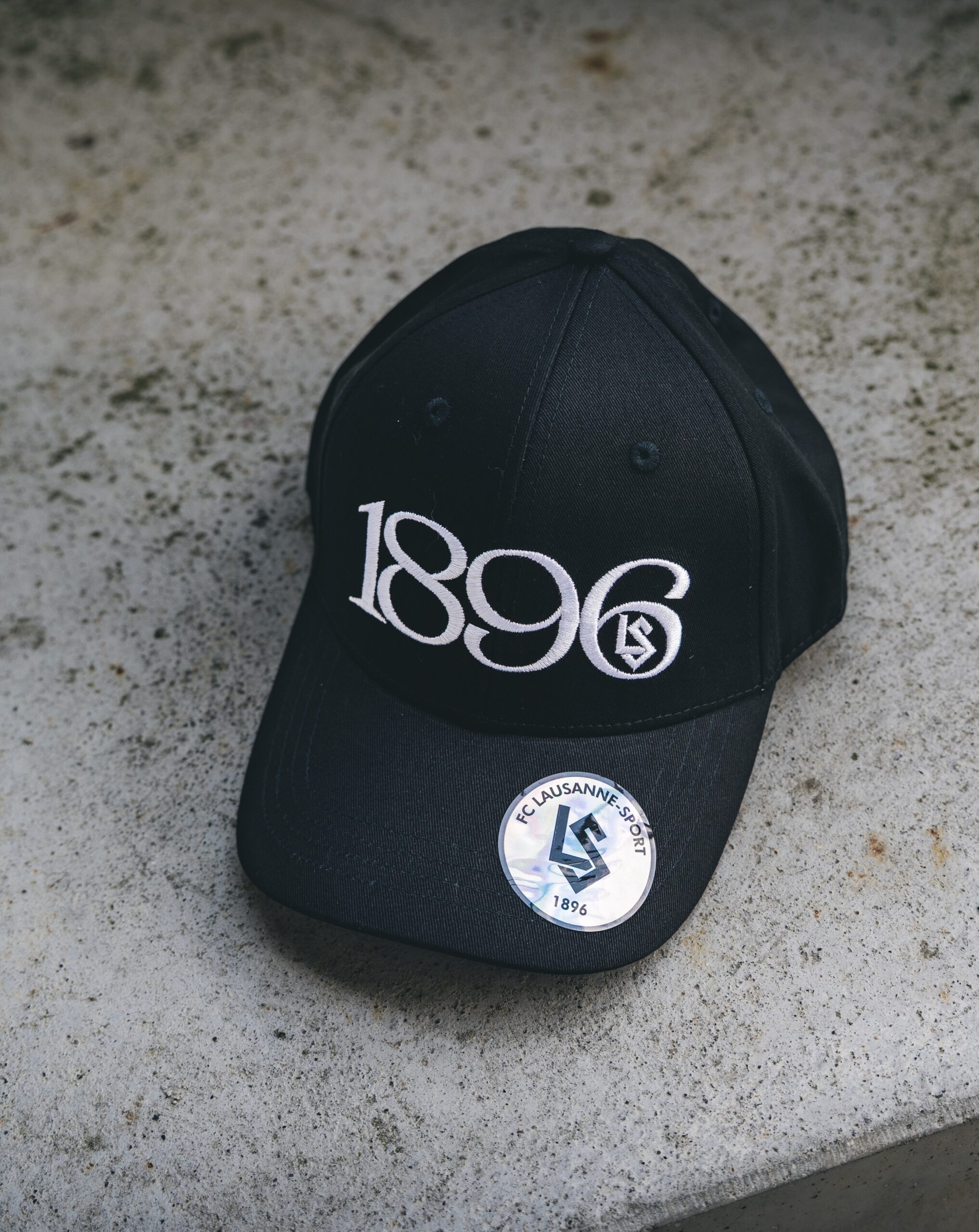 Casquette noire 1896